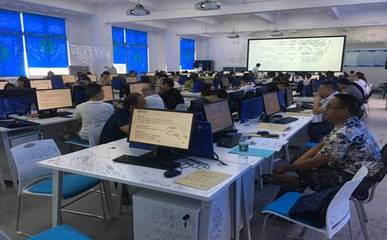我校成功舉辦婁底市第一期電子商務業(yè)務培訓班，助力數(shù)字經濟發(fā)展